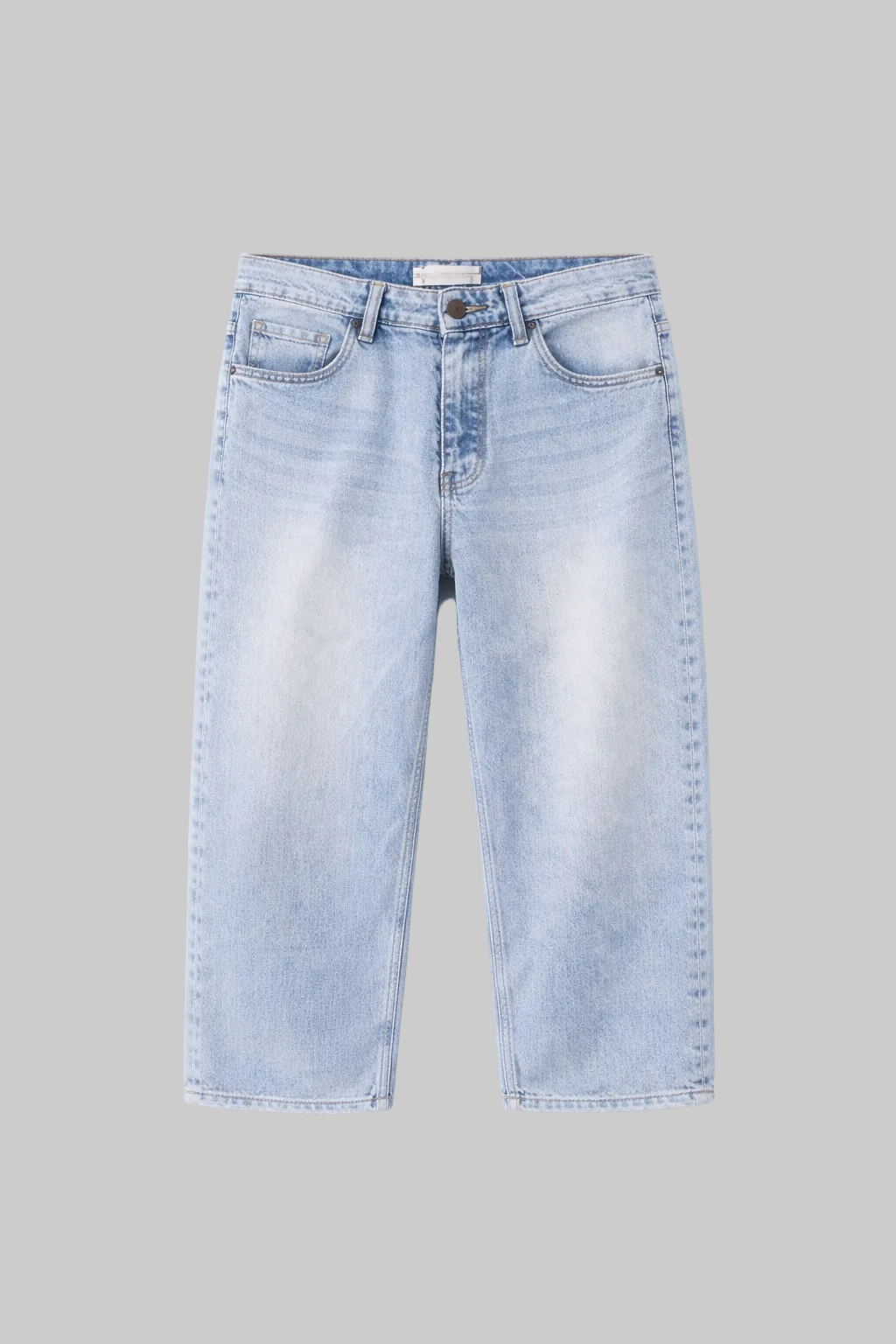 Light Wash Relaxed Fit Jeans